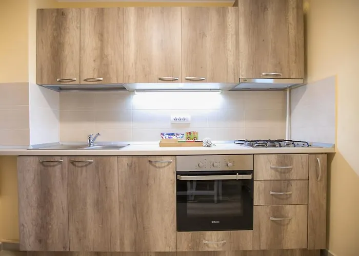 Golden Apartment Baneasa
