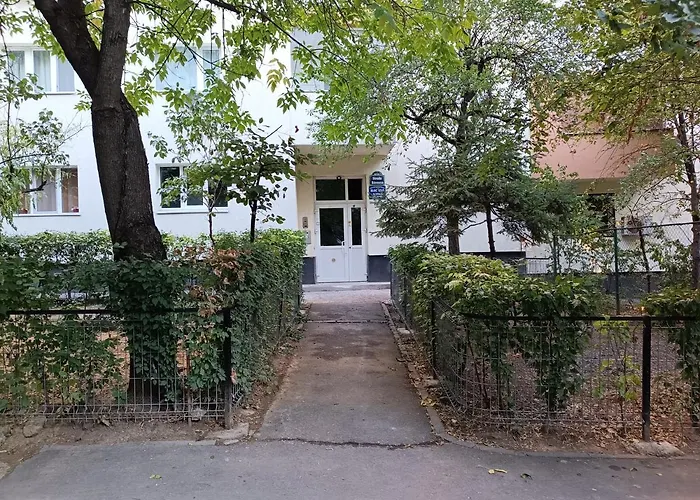 Golden Apartment Baneasa