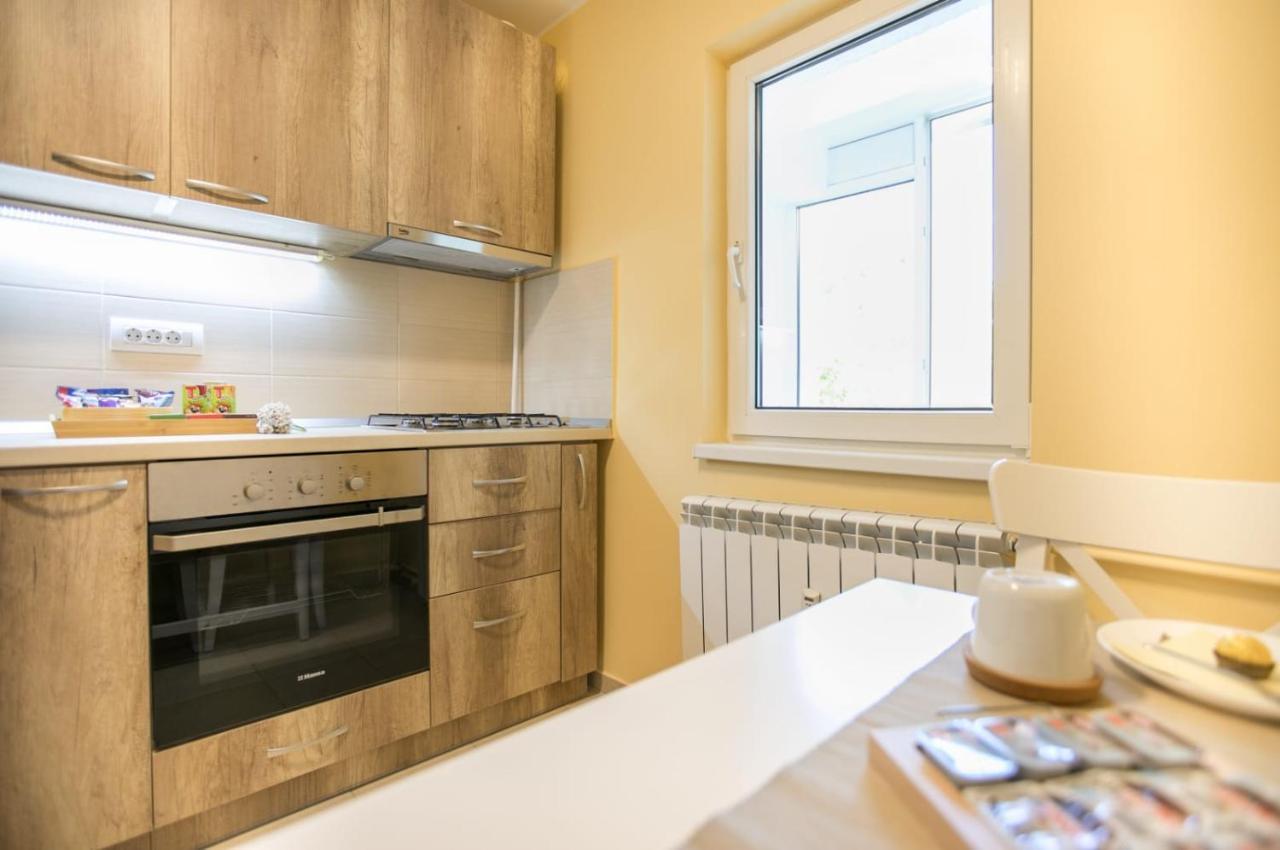 Apartment Golden Baneasa *